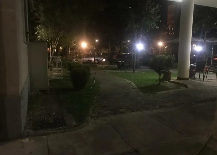 Daire In The Center 2 *