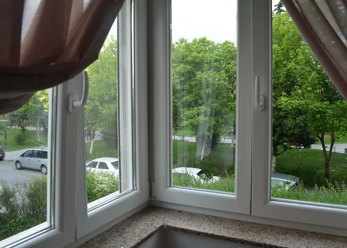 Appartement In The Center 2 *